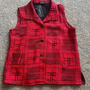 XL Red and Black Plaid Women's Vest. Brand New by Creation